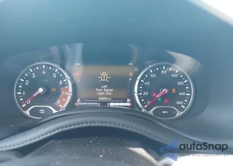 2021 Jeep Renegade Limited 4X4 из США, поврежденный, VIN ZACNJDD10MPM27463